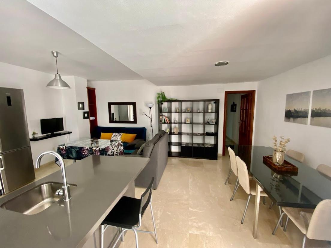 Apartment Calle Perez De Castro *